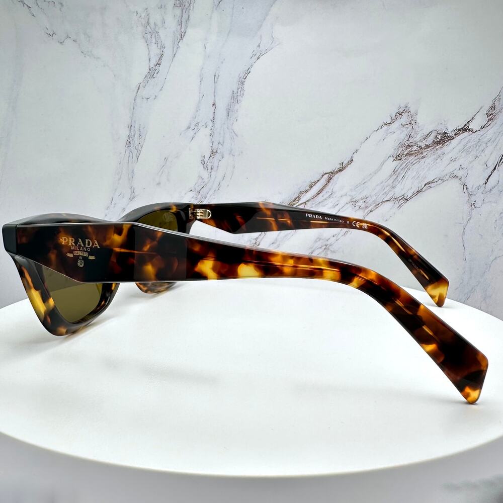 New PRADA Sunglasses - Picture 11 of 16